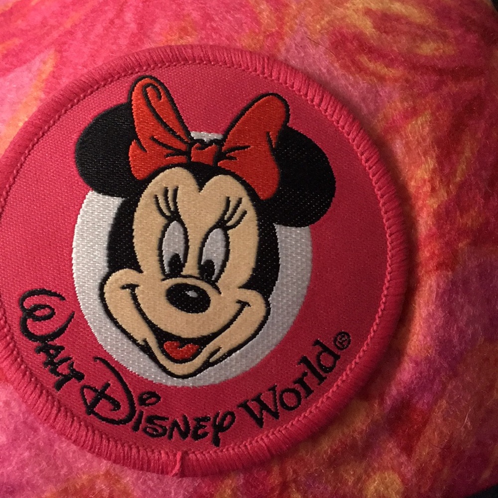 Minnie Mouse hat - Picture 3 of 7